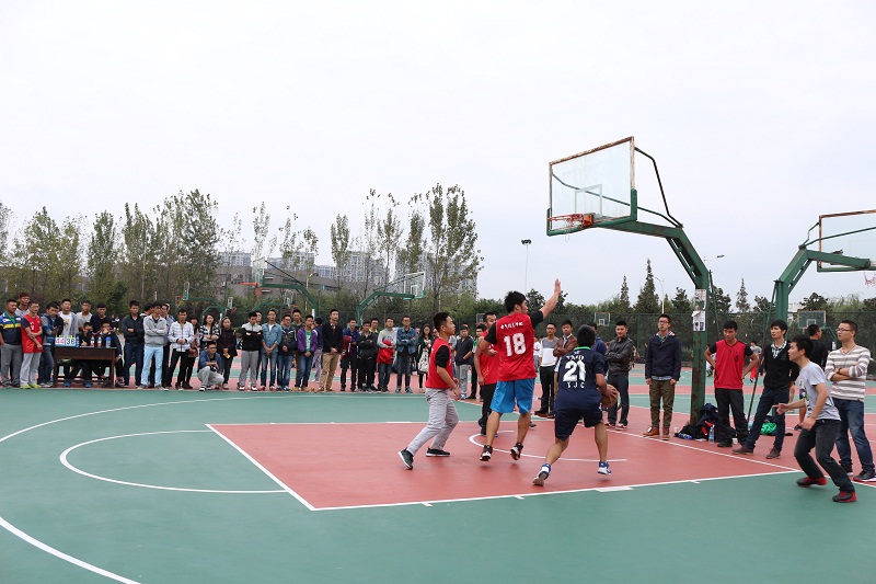 篮球赛.jpg